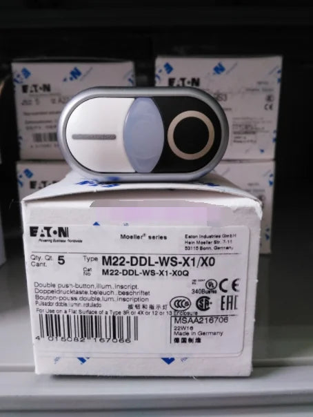 1PC  NEW   EATON  MOELLER  M22-DDL-WS-X1/X0  free shipping