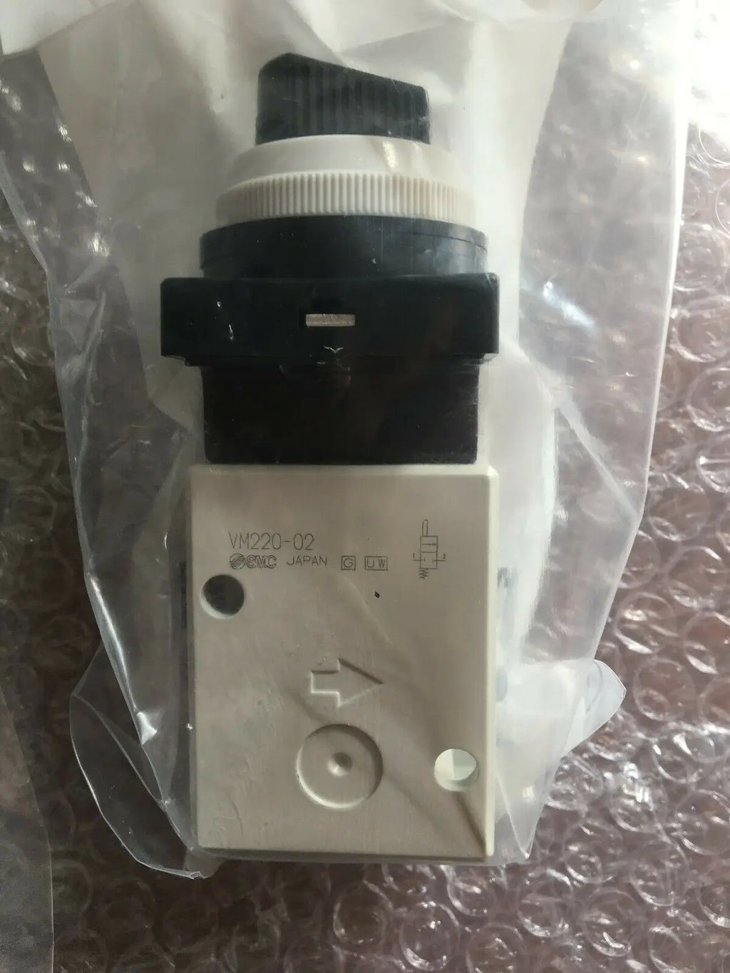 1PC NEW SMC VM220-02-34BA free shipping