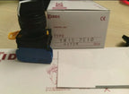 YW1S-2E10 YW1S2E10 10pc IDEC Pushbutton Switch free shipping