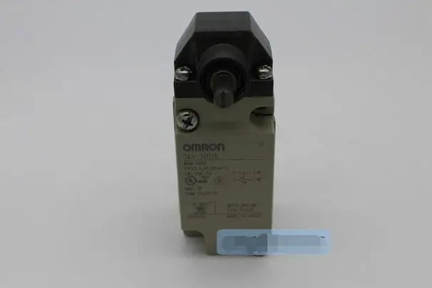 D4A-3101N D4A3101N 1PC NEW IN BOX Omron Limit Switch free shipping