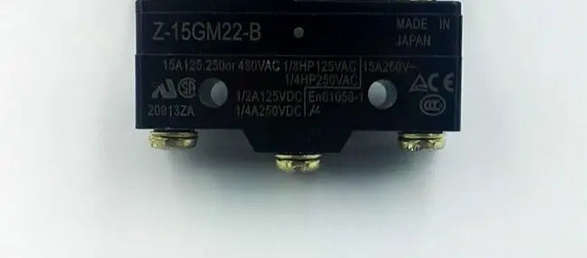 Z-15GM2-B Z15GM2B New Omron microswitch New in box free shipping