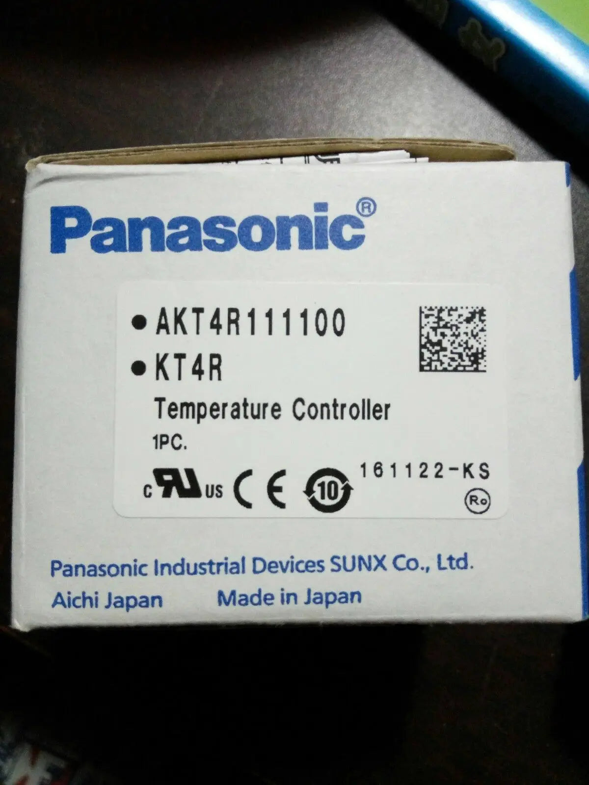New  PANASONIC  KT4R  AKT4R111100  Temperature Controller  free shipping
