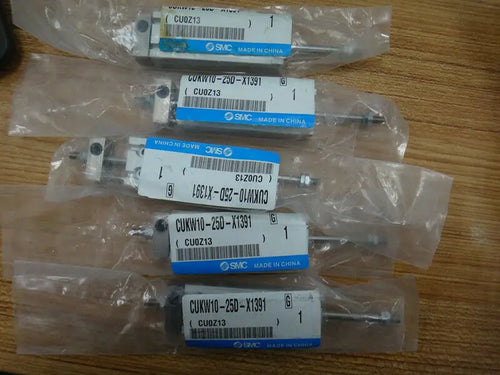 1PC   NEW    SMC    CUKW10-25D-X1391    free   shipping