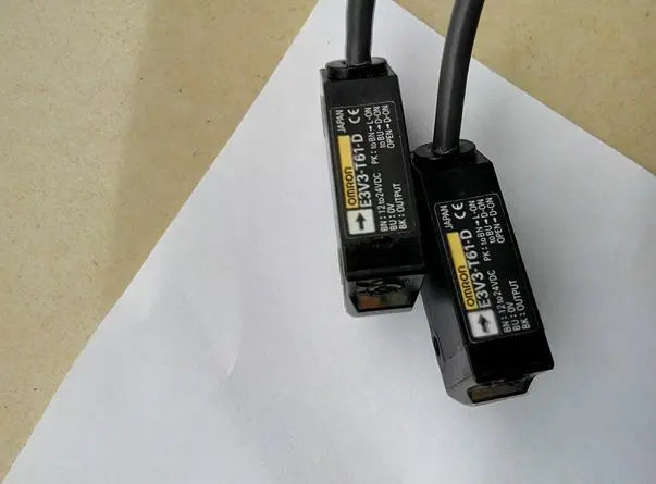 E3V3-T61 E3V3 T61 NEW IN BOX Omron free shipping