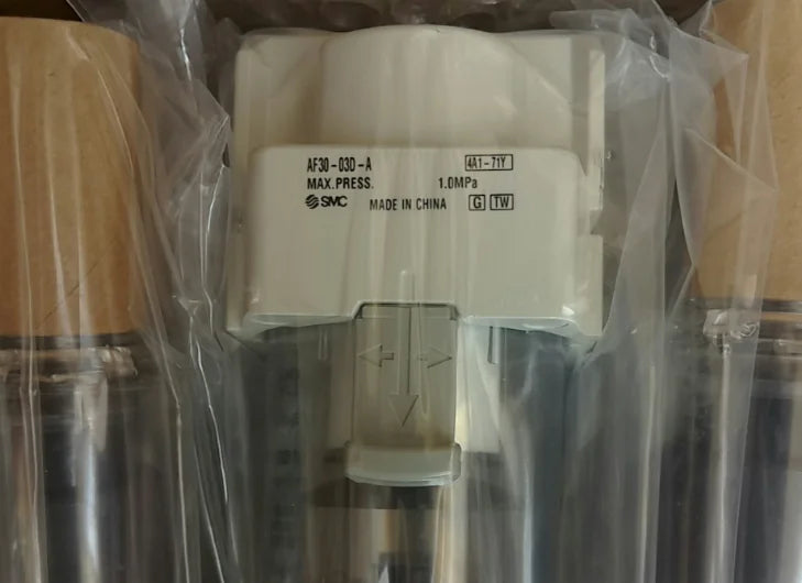 New SMC AF30-03D-A filter free shipping