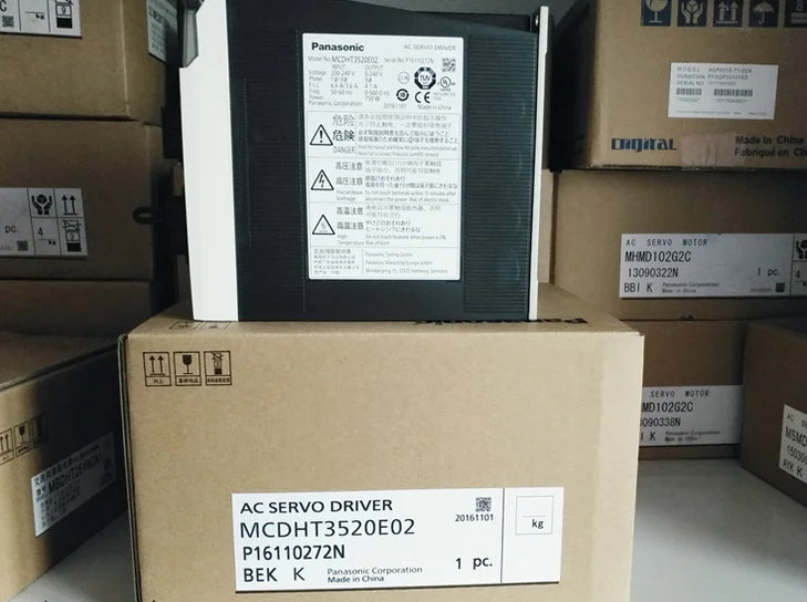 MCDHT3520E02 1PC NEW A5 servo drives