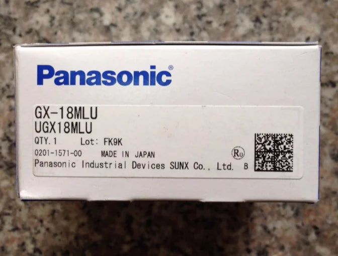 GX-18MLU GX18MLU 1PC NEW Panasonic / SUNX Photoelectric Switch free ship