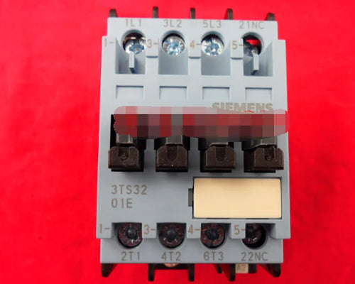 1pc      Siemens  3TS3201-0XM0  3TS3201-0X   Ac contactor   free shipping