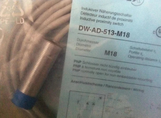 DW-AD-513-M18 DWAD513M18 1PCS NEW Contrinex free ship