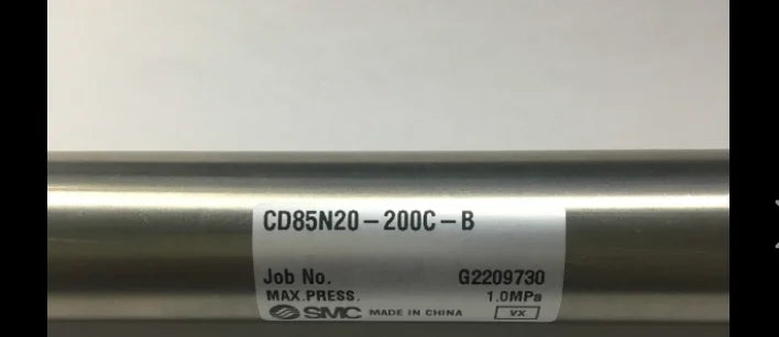 1PC   NEW    SMC    CD85N20-200C-B    free   shipping