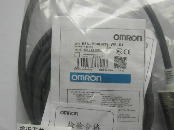 E2A-M30LN30-WP-C1 New Omron proximity switch free shipping