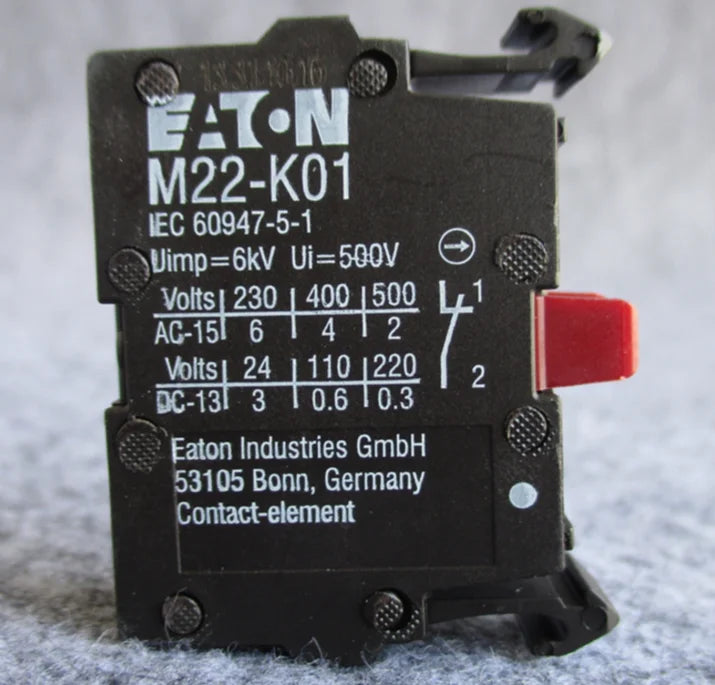 M22-K01 M22K01 1PC New EATON MOELLER Muller button contacts free ship