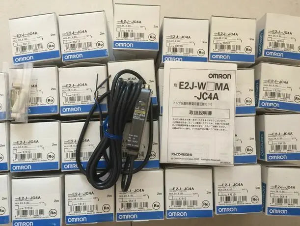 E2J-JC4A E2JJC4A 1PC NEW Omron Amplifier Proximity Sensor free shipping