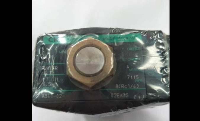 1PC  NEW   CKD  AB41-02-3-AC220V   AB41-02-3   AC220V  free  shipping