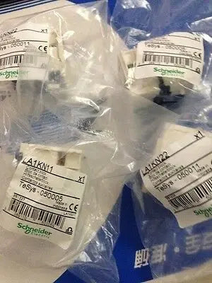 NEW LA1KN11 Schneider Contact block