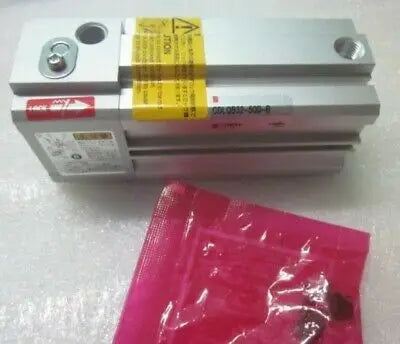 1PC NEW SMC CDLQB32-50D-B
