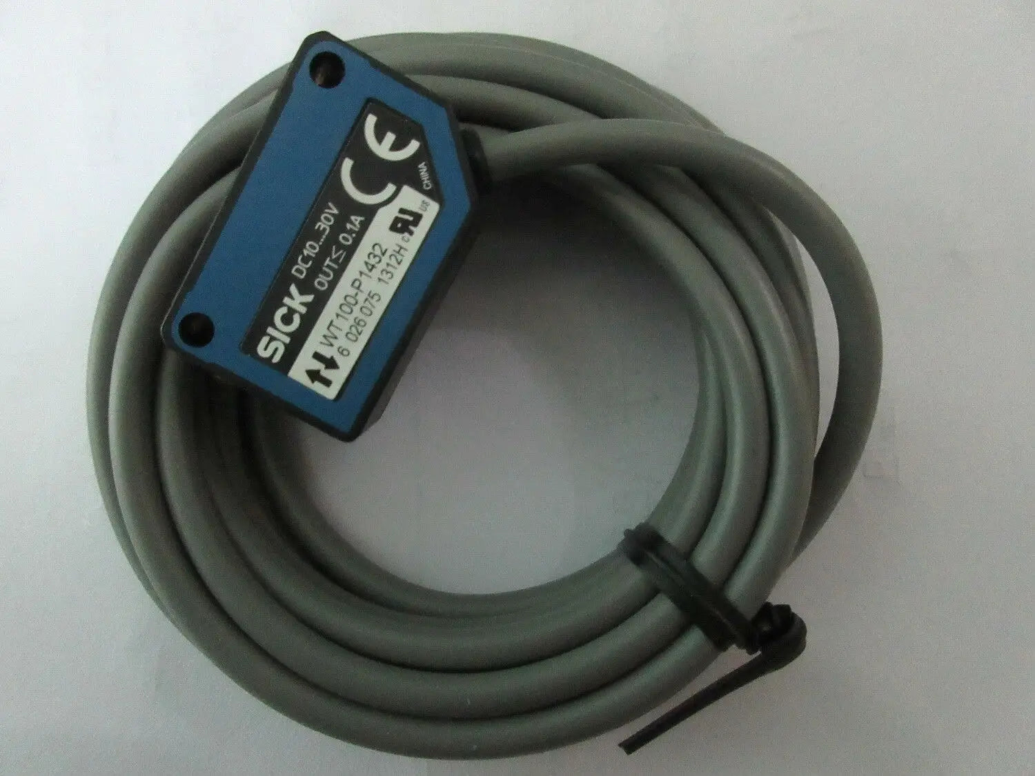 1PC NEW SICK WT100-P1432 free shipping