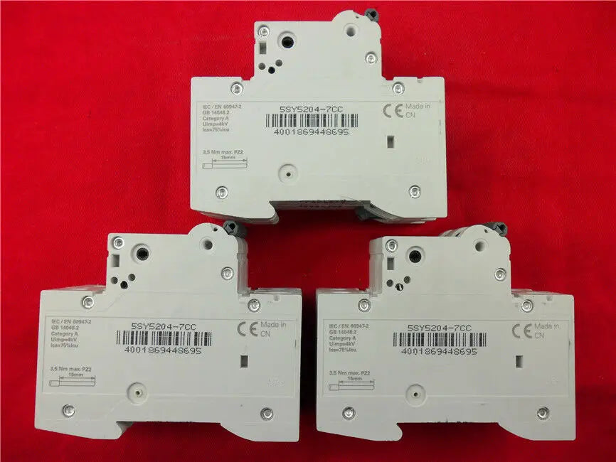 1pc     Siemens   2P 4A 5SY5204-7CC  circuit breaker  free shipping