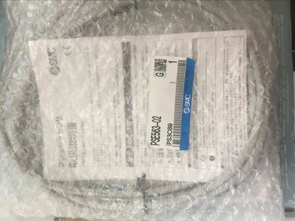 New  SMC  PSE563-02  Pressure switch  free shipping