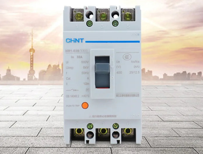 New  CHNT  NM1-63S/3300  50A  circuit  breaker   free shipping