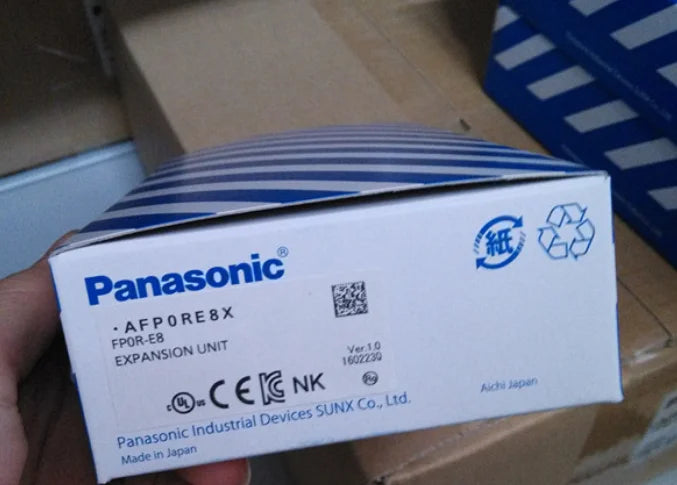 FP0R-E8X AFP0RE8X 1PC NEW Panasonic PLC expansion unit