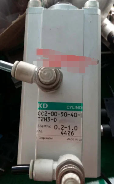 1PC  USED   CKD   RCC2-00-50-40-L-T2H3-D    free  shipping