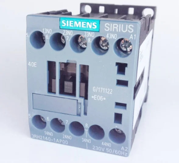 1PC  NEW   SIEMENS   3RH2140-1AP00  10A  230V    free shipping