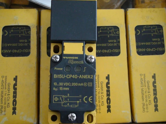 Bi15U-CP40-AN6X2 1PC New Turck free ship