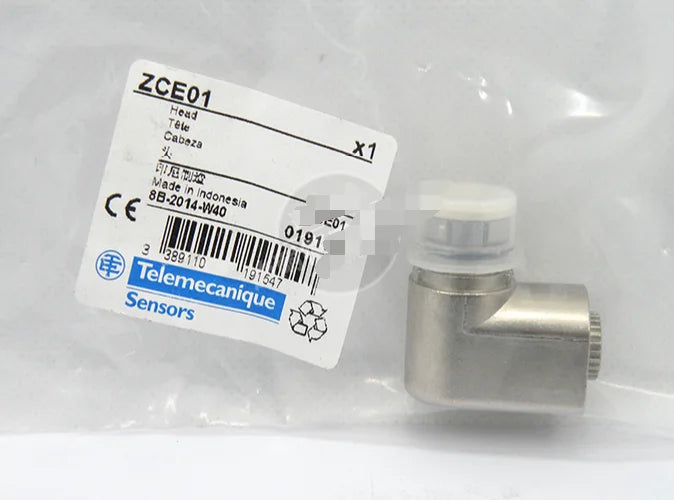 1pcs new Schneider operating head ZCE01