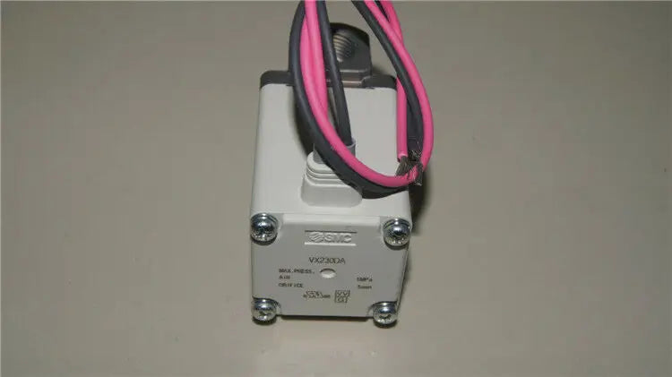 New SMC VX230DA Solenoid valve free shipping