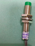 1pc FOTEK KM12-04P Proximity switch free shipping