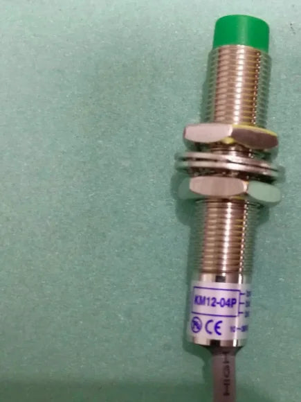 1pc FOTEK KM12-04P Proximity switch free shipping