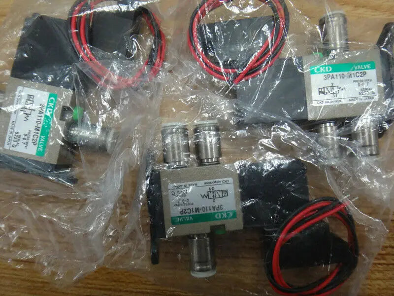 1PC   NEW    CKD   3PA110-M1C2P    free   shipping