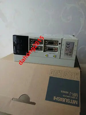New in Box Mitsubishi MR-J2-60B Servo Drive Module MRJ260B