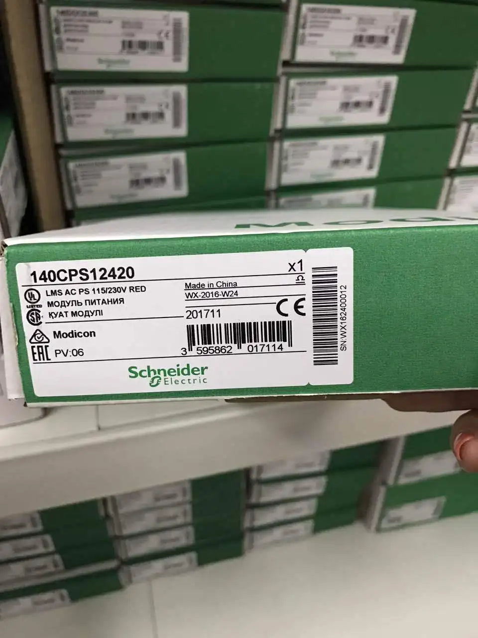 1PC NEW in box Schneider 140CPS12420