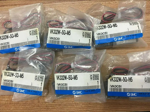 1PC  NEW    SMC   VK332W-5G-M5     free   shipping