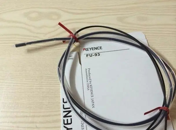 FU-93 FU93 1PCS NEW Keyence Fiber Optic Sensor free shipping