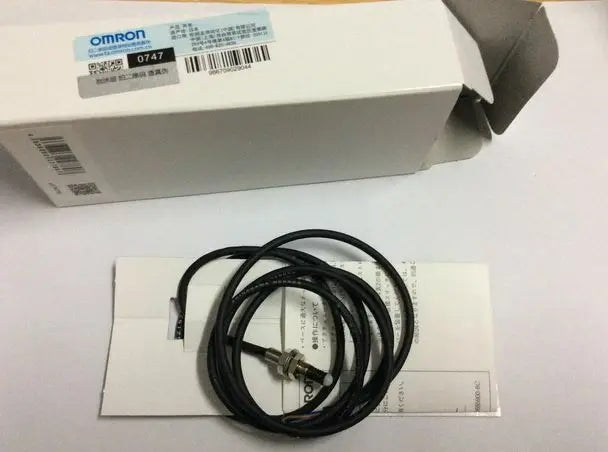 D5B-5011 D5B 5011 NEW IN BOX Omron PLC free shipping