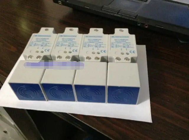 XS8-C40PC440 1pc NEW Schneider free shipping