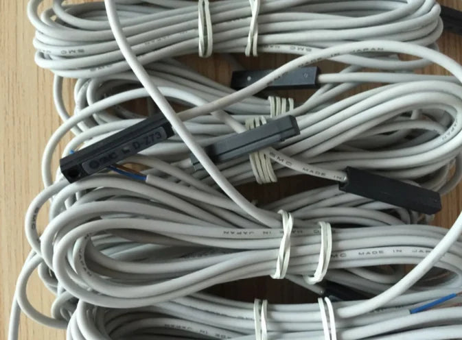 D-Z73 DZ73 1pcs NEW SMC free ship