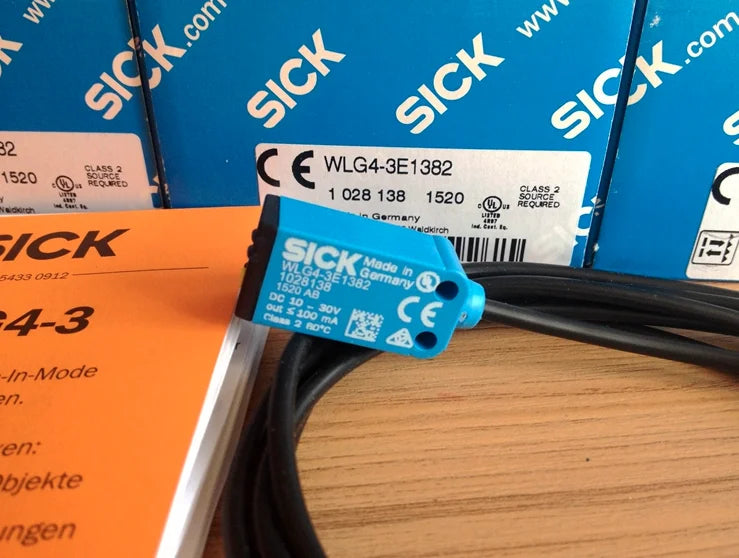 1PC NEW SICK WLG4-3E1382 free shipping