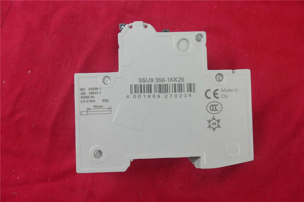 1pc      Siemens   5SU9356-1KK25  1P+N25A  circuit  breaker  free shipping