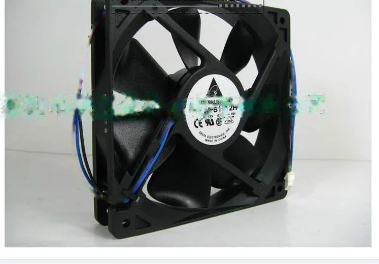 1pc new fan WFB1212H DELTA DC12V 0.45A 120*120*25MM freeship