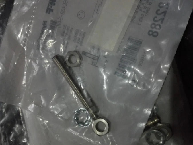 BES M08MI-PSC40B-S49G 1PC NEW BALLUFF Proximity switch free shipping