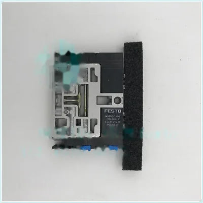 1pc new FESTO CPV10-M1H-2X3-OLS-M7 161417