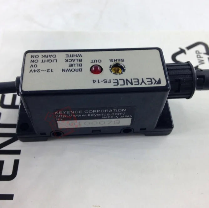 FS-14 FS14 1PC NEW Keyence free shipping