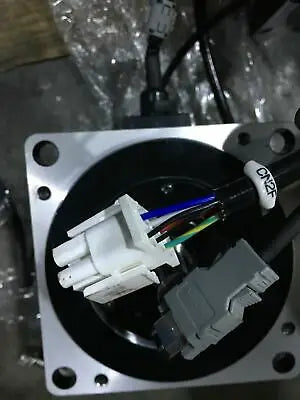 1pc new Yaskawa SGMPS-08ACA2C 750