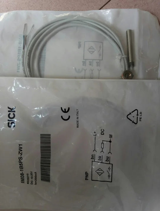 IM08-1B5PS-ZW1 IM081B5PSZW1 1PCS new SICK Inductive proximity sensor free ship