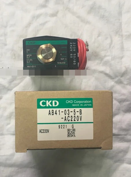 1PC  NEW  CKD  AB41-03-5-B-AC220V  AB41-03-5-B  AC220V  free  shipping