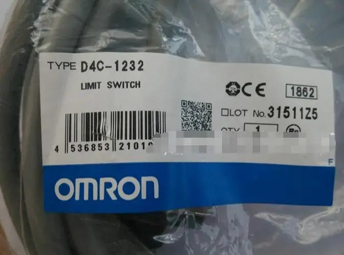 D4C-1232 D4C1232 New Omron Limit Switch free shipping